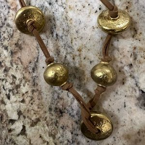 CHICO’S unique necklace